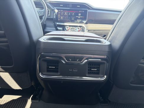 Used 2026 GMC Sierra 1500 Denali Ultimate AWD/4WD image 29