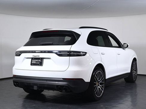 Certified 2023 Porsche Cayenne AWD/4WD image 7