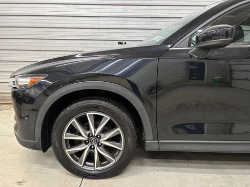 Used 2018 MAZDA CX-5 Touring w/ Preferred Equipment Package AWD/4WD image 4