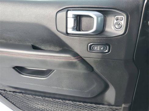 Used 2024 Jeep Wrangler Unlimited Rubicon 392 image 17