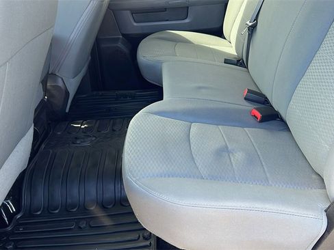 Used 2016 RAM 1500 Classic SLT image 31