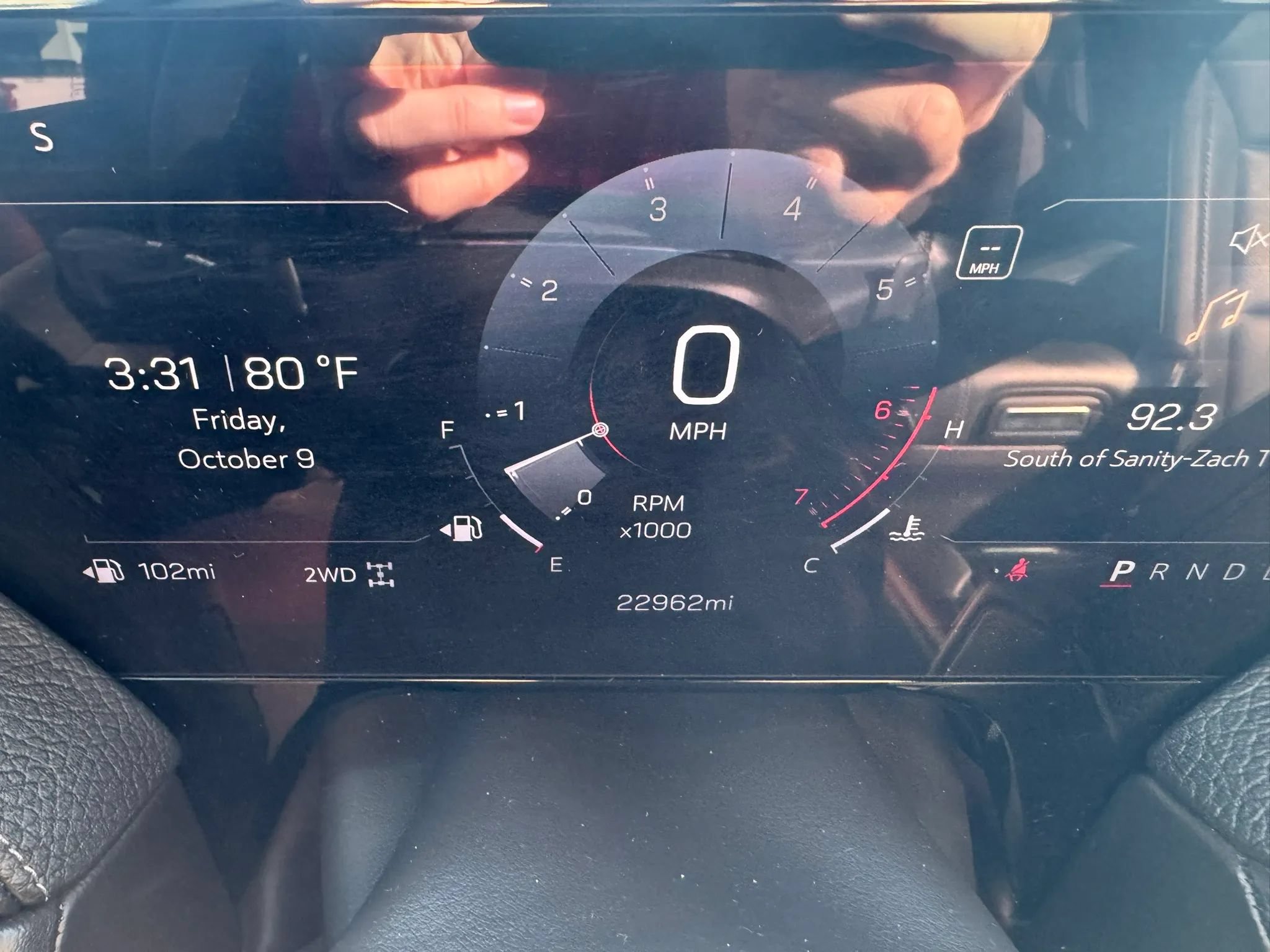 Used 2025 GMC Yukon Denali AWD/4WD image 23