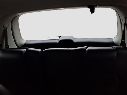 Used 2024 Nissan Armada SV image 15