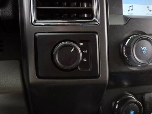 Used 2019 Ford F150 XLT w/ Equipment Group 302A Luxury image 20