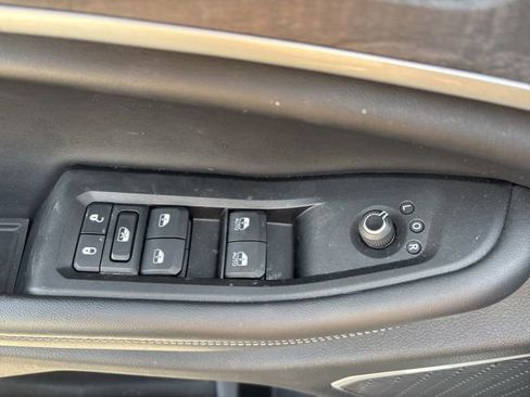 Used 2021 Jeep Grand Cherokee L Limited image 27