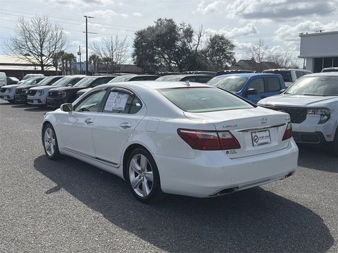 Used 2010 Lexus LS 460 image 7