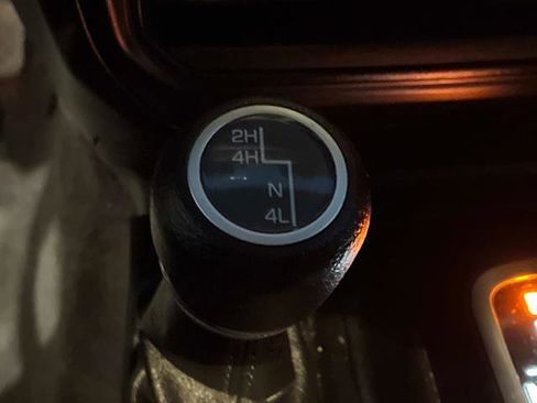 Used 2019 Jeep Wrangler Unlimited Sport S image 28