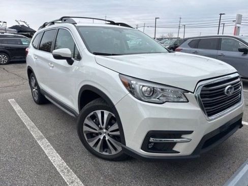 Used 2020 Subaru Ascent Limited w/ Popular Package #3 AWD/4WD image 1