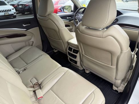 Used 2017 Acura MDX SH-AWD image 15