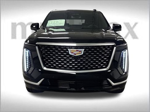 New 2025 Cadillac Escalade Luxury image 5