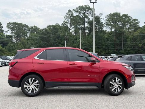 Used 2024 Chevrolet Equinox LT FWD image 5
