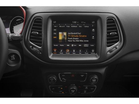Used 2018 Jeep Compass Trailhawk w/ Leather Interior Group AWD/4WD image 7