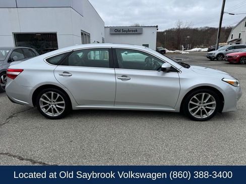 Used 2014 Toyota Avalon XLE Touring image 4