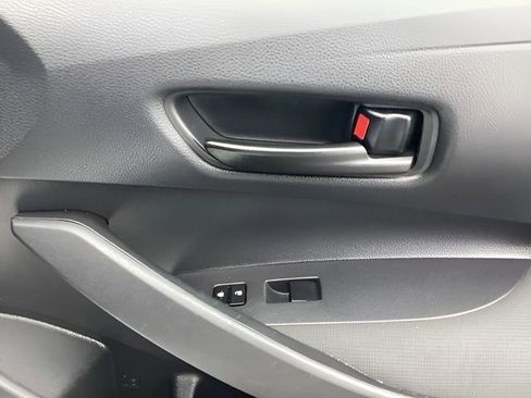 Used 2024 Toyota Corolla LE image 23