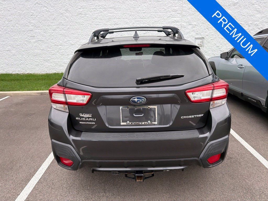 Used 2019 Subaru Crosstrek 2.0i Premium AWD/4WD image 2