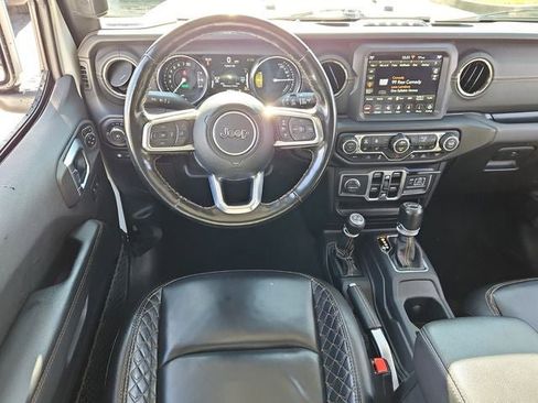 Used 2021 Jeep Wrangler Unlimited Sahara image 17