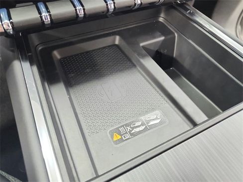 New 2026 GMC Acadia Elevation image 31