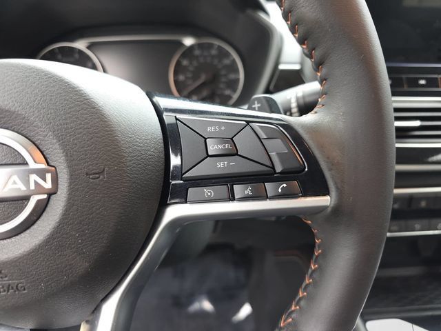 Used 2024 Nissan Altima 2.5 SR w/ SR Premium Package FWD image 18