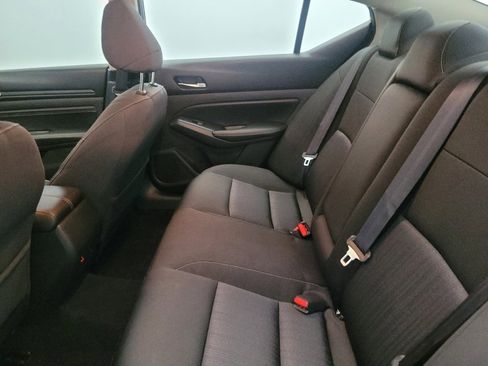 Used 2019 Nissan Altima 2.5 S FWD image 18