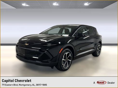 Used 2025 Chevrolet Equinox EV LT FWD image 1