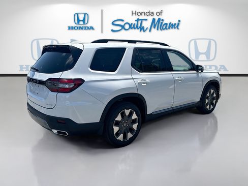 New 2026 Honda Pilot Elite image 7