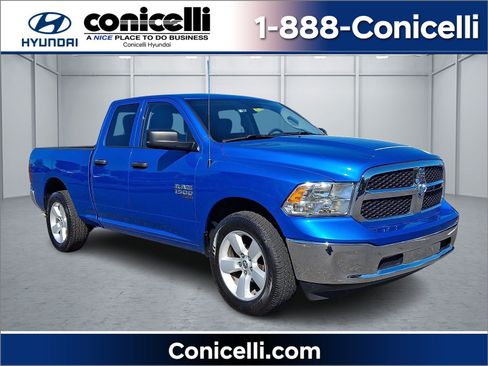 Used 2024 RAM 1500 Classic SLT AWD/4WD image 1