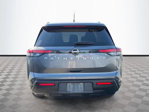 Used 2025 Nissan Pathfinder SV FWD image 6