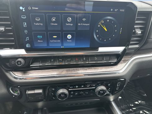 Certified 2024 Chevrolet Silverado 3500 LTZ w/ LTZ Plus Package image 18