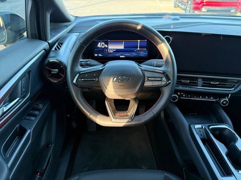 Certified 2025 Chevrolet Equinox EV RS image 13