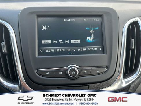 Used 2018 Chevrolet Equinox LT FWD image 12