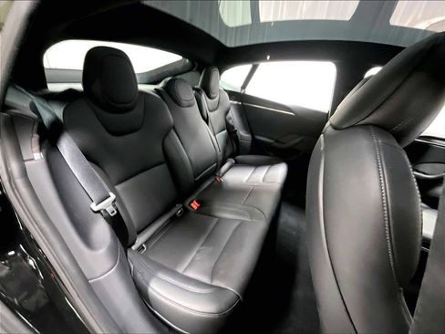 Used 2023 Tesla Model S image 32