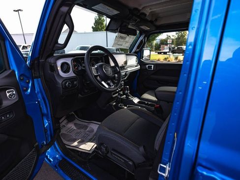 New 2025 Jeep Wrangler Sahara image 16