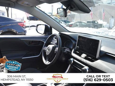 Used 2025 Toyota RAV4 LE image 14