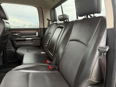 Used 2015 RAM 1500 Laramie w/ Convenience Group AWD/4WD image 27