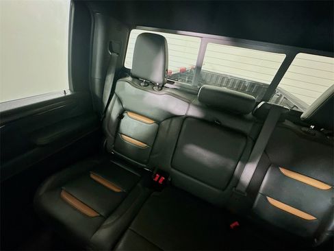 Used 2024 GMC Sierra 3500 AT4 w/ AT4 Premium Plus Package image 12