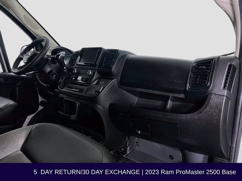 Used 2023 RAM ProMaster 2500 FWD image 30