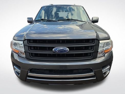 Used 2017 Ford Expedition Limited w/ Equipment Group 301A RWD image 8