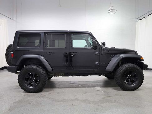 Used 2020 Jeep Wrangler Unlimited Sport AWD/4WD image 10