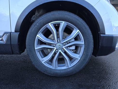 Used 2020 Honda CR-V Touring image 9