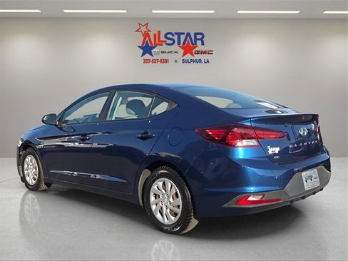 Used 2019 Hyundai Elantra SE image 5