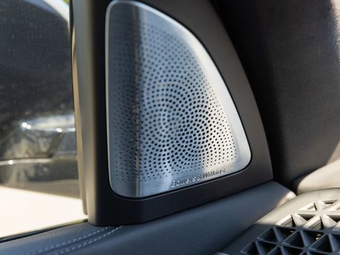 Used 2023 BMW X7 xDrive40i w/ Executive Package image 21