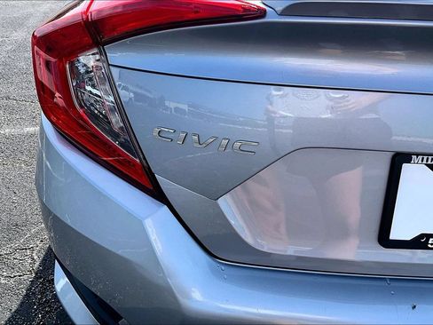 Used 2016 Honda Civic EX-T image 8