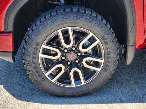 New 2026 GMC Sierra 1500 AT4 w/ AT4 Premium Package image 8