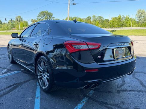 Used 2015 Maserati Ghibli S Q4 AWD/4WD image 4