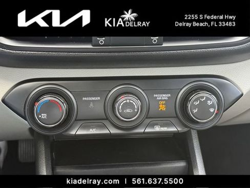 Used 2023 Kia Forte LXS image 19