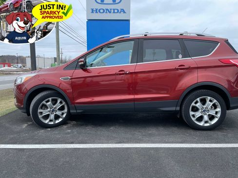 Used 2015 Ford Escape Titanium image 1