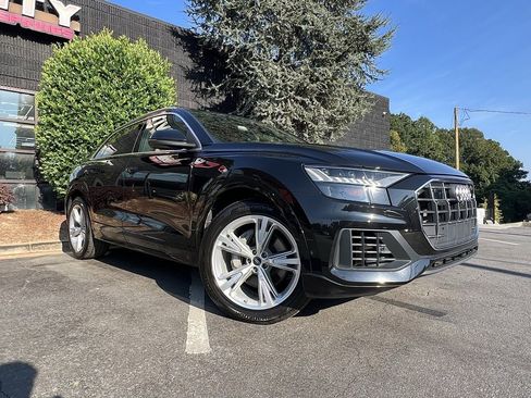 Used 2023 Audi Q8 Prestige image 7