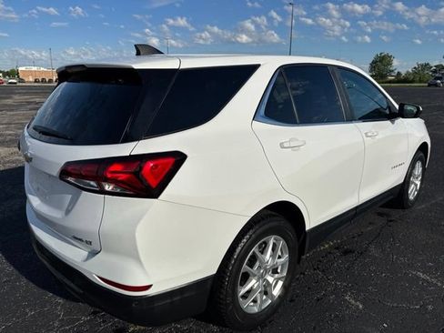 Used 2022 Chevrolet Equinox LT AWD/4WD image 4