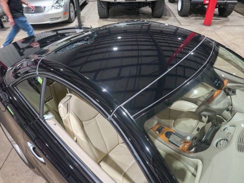 Used 2005 Mercedes-Benz SL 500 image 32