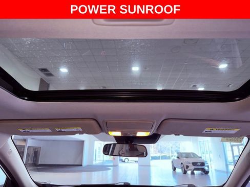 Used 2019 Honda CR-V EX image 6